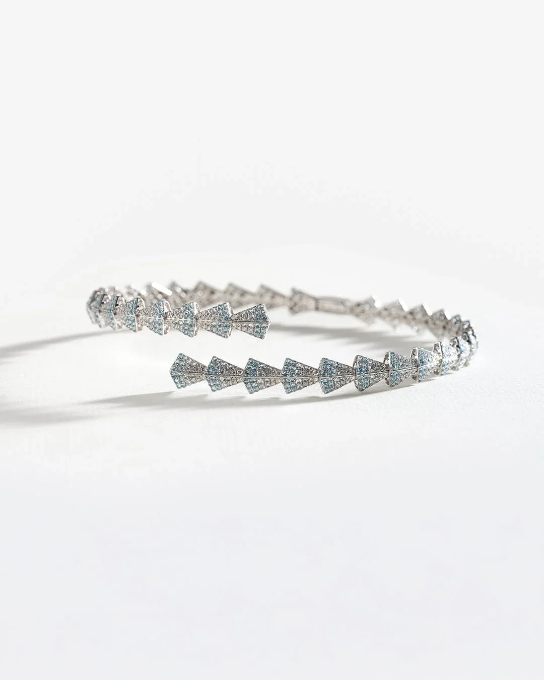 Akshita Rattha Chokers Elysia Choker - Sapphire Ombre