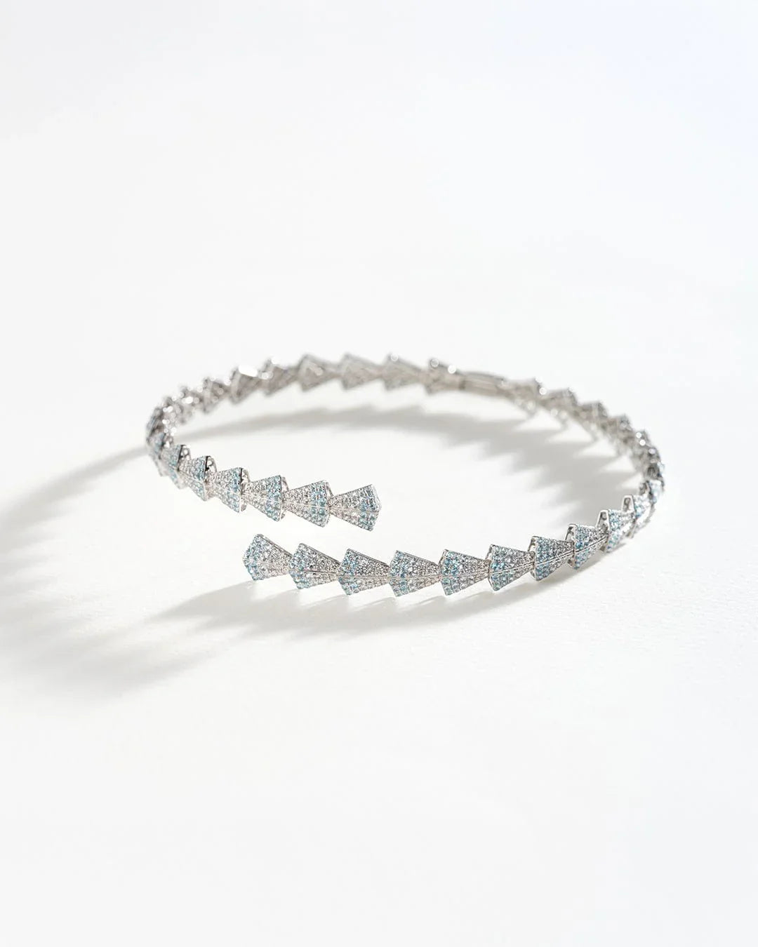 Akshita Rattha Chokers Elysia Choker - Sapphire Ombre