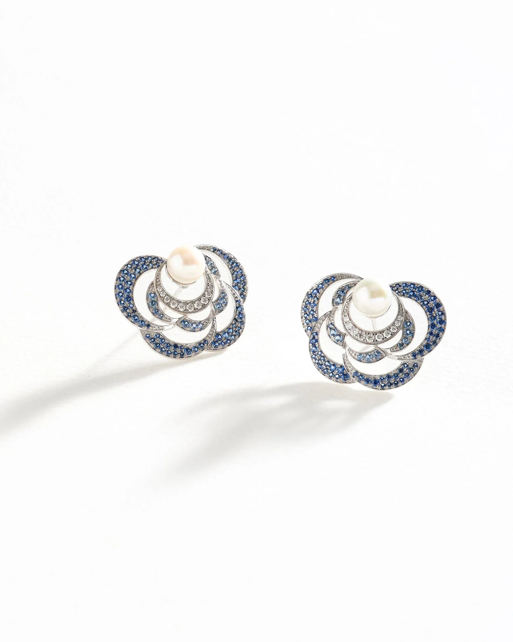 Akshita Rattha Earrings Floralis Earrings - Blue sapphire