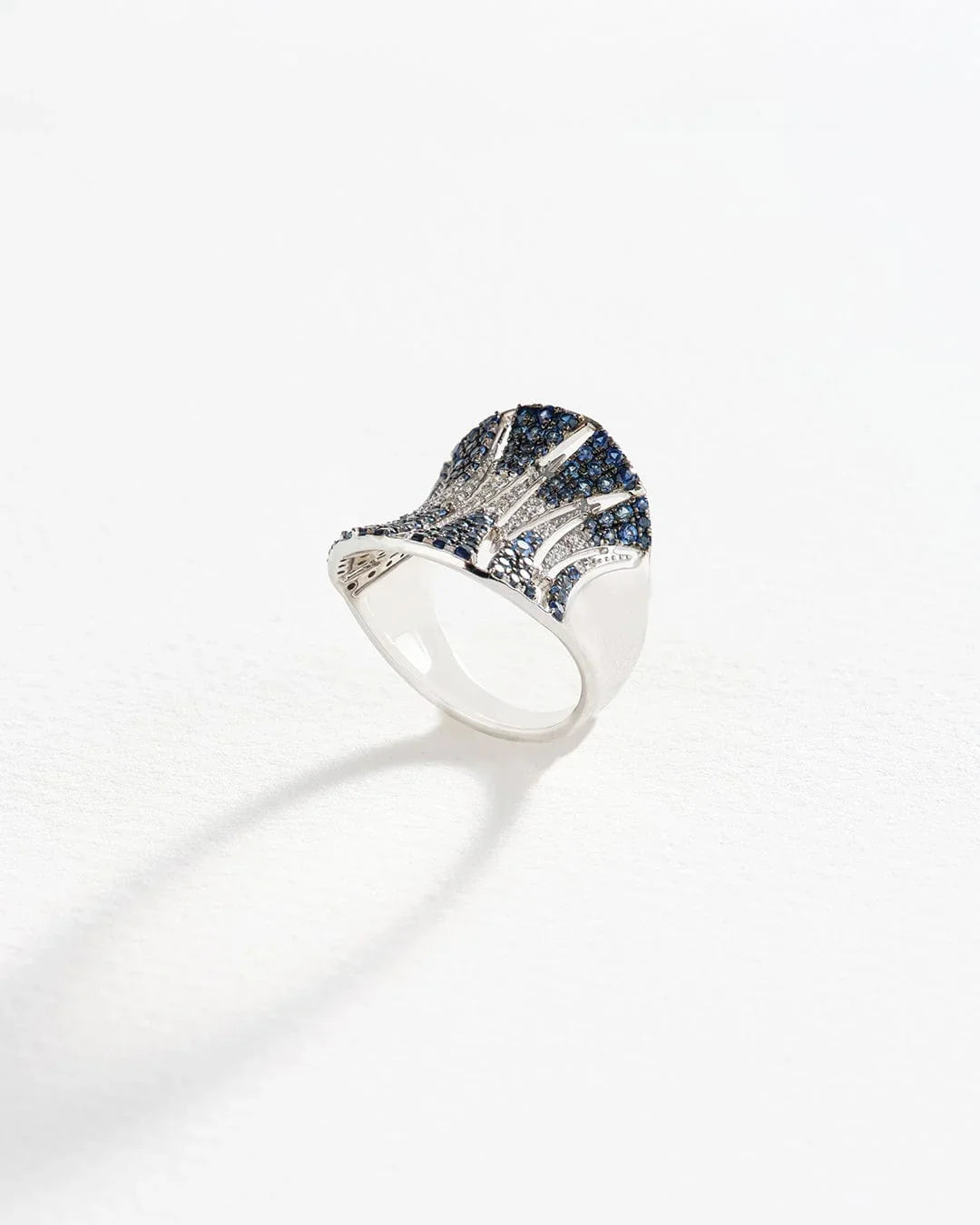Akshita Rattha Rings Osiris Spiral Ring